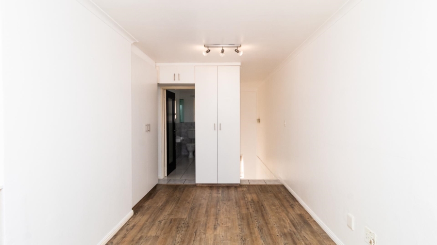 1 Bedroom Property for Sale in Milnerton Western Cape